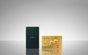 不到 50 g！全球最薄最輕的卡片型手機「 KY-01L 」