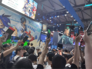《原神》引發中國玩家極度不滿 怒砸 PS4 、高舉 NS、Cosplay 《薩爾達》角色以示抗議！