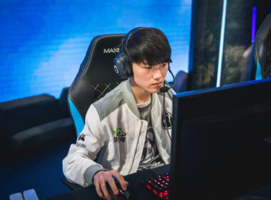 《英雄聯盟》Mayumi 看得到最愛的 AD 嗎？JackeyLove 到底去哪裡了？